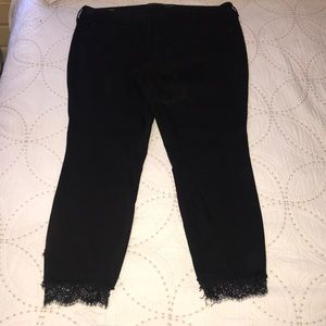 Lace hem ankle jeans